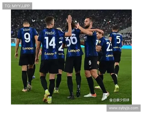 科莫赛场紧张七十分钟逐范奥利 科莫赛场紧张七十分钟逐范奥利